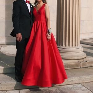 Sherri Hill Prom Dress